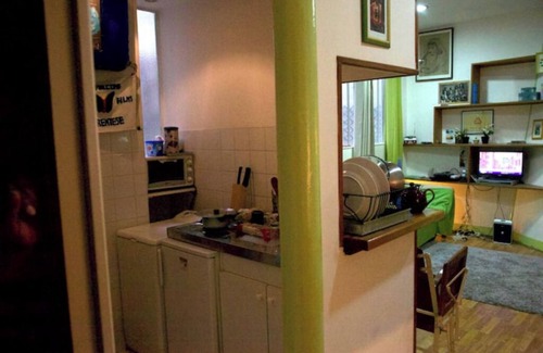 Quartier de Rochechouart Apartment | à Paris Dans un Quartier Formidable Près de Tout