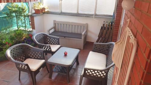 Las Campas y San Claudio Apartment | Ático con terraza céntrico Oviedo