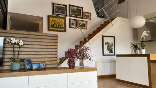 Olot Apartment | Ático de diseño con terraza en el centro de Olot