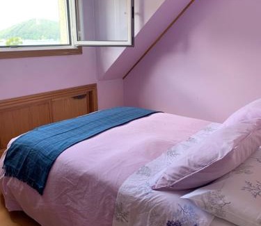 Cerdeira Apartment | Ático en primera línea de playa