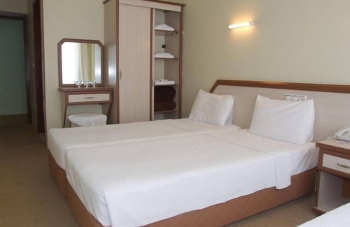 Ilica Hotel | Çesme Sirin Villa Otel