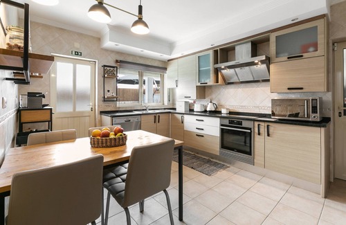 Obidos Villa | Óbidos Pool & Charm - Pet Friendly