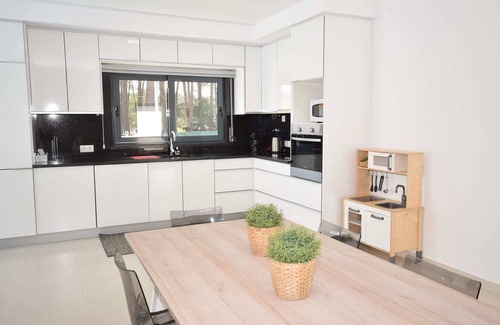 Caldas da Rainha Villa | Óbidos Villa Near Sunny Beaches