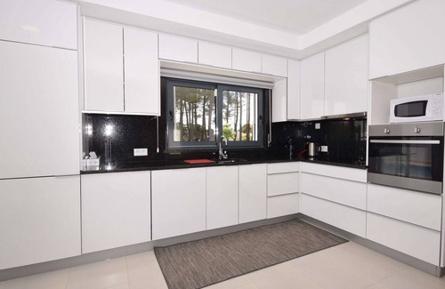 Caldas da Rainha Villa | Óbidos Villa Near Sunny Beaches