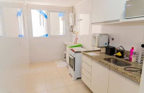 Centro Apartment | Ótimo apto à 2 min a pé da praia em Guarapari/ES