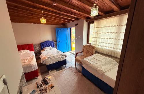 Mudanya Hotel | ÖZ Butik Otel Antik Kent Myrleia