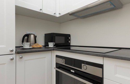 Bialoleka Apartment | Łopianowa 5 | Fashionable Apartment | Parking