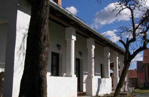 Felsoszenterzsebet House | Őrségi Tornácos Vendégfogadó