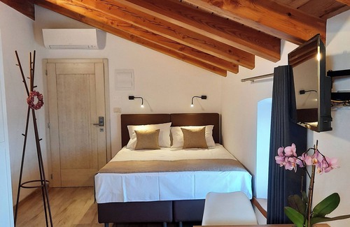 Stanjel Hotel | Štanjel Retreat Suite 2.3, Štanjel, Slovenia