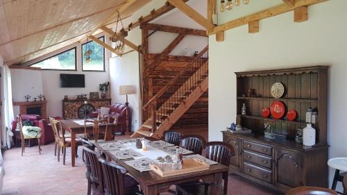 Vama Buzaului Bed & Breakfast | Șura lu' Vasile.