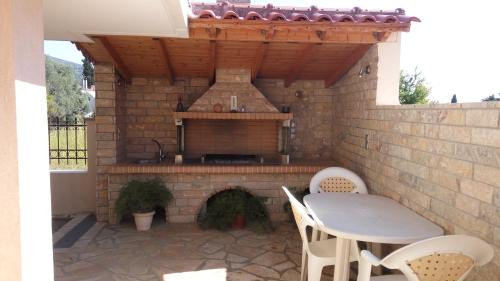 Gefira Mpania Apartment | Ήσυχο σπίτι στη Ναύπακτο