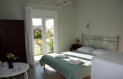 Pefki House | Αθηνά Studios