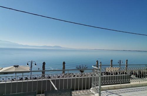 Menidion Apartment | Διαμέρισμα Παραλία Μενιδίου