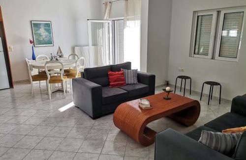 Menidion Apartment | Διαμέρισμα Παραλία Μενιδίου