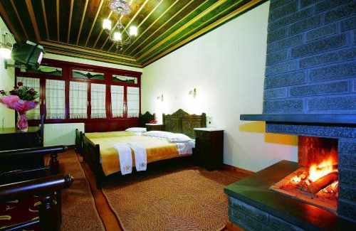 Tsepelovo Hotel | ΔΡΑΚΟΛΙΜΝΗ