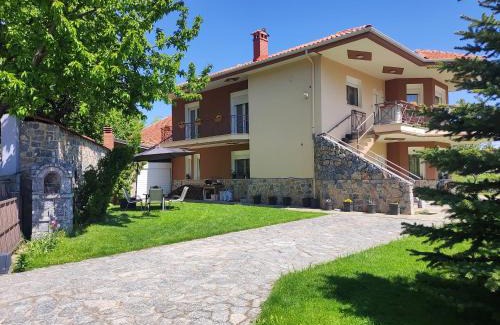 Florina Apartment | Σπιτοκαλυβάκι - Sweet home