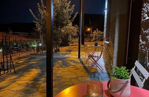 Lamia House | ΧΑΡΟΥΛΑ ΣΤΟΥΝΤΙΟ 2