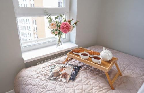 Svyatoshyns'kyi District Apartment | Апартаменти MYFREEDOM поруч із метро Нивки