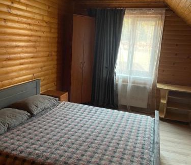 Slavske House | Сонячні Карпати