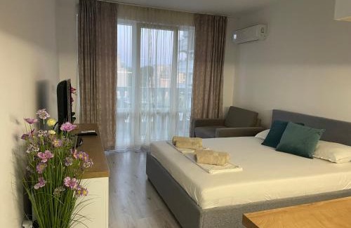 Lozenets Apartment | Студио Симона 2 - първа линия море
