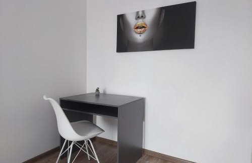 Lutsk Apartment | Яровиця з Кондиціонером,Центр