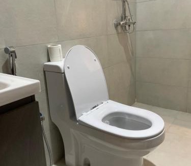 Mizail Apartment | شقة بتصميم انيق ودخول ذاتي ج