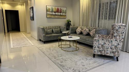 Riyadh Apartment | شقق العارض (2)
