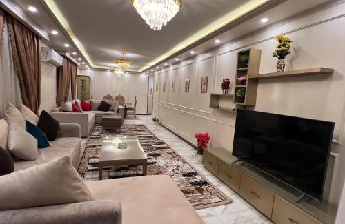 Agouza Apartment | عمارة رقم 7 شارع الغزل والنسيج
