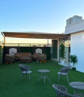 Al Bad Hotel | فندق الارزيز