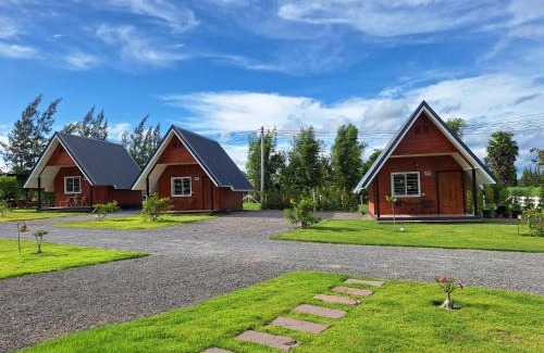 Suan Phueng House | บ้านน้ำผึ้งโฮมสเตย์
