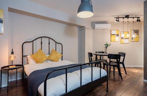 Naniwa Apartment | アリタ日本橋西1F
