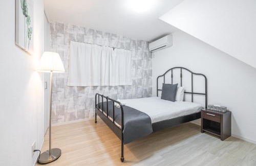 Higashinari Apartment | 中道IKANIKAN Room A