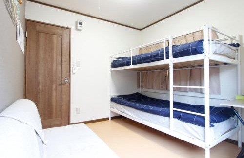 Shinjuku Apartment | 和貴ビル