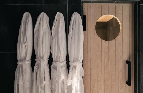 Tenjin Hotel | 脈 -MYAKU PRIVATE SAUNA-