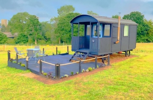 Aldeby Cottage | 0 bedroom accommodation in Aldeby