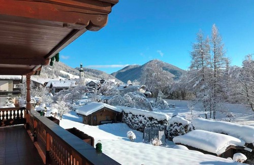 Reit im Winkl Apartment | 07 Two-room apartment with fantastic, unobstructed mountain views and balcony