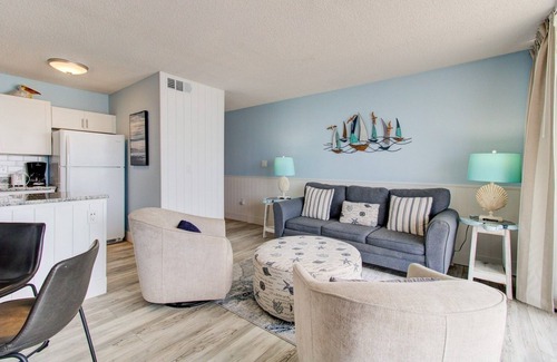 Wilmington Beach Condo | 0711 Turtle Haven by Atlantic Towers