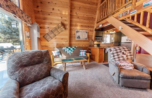 Moonridge House | 082 - Cozy Cub Cabin