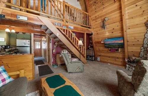 Moonridge House | 082 - Cozy Cub Cabin