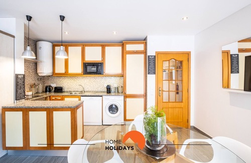 Oura Apartment | #094 Maresia Flats by Home Holidays