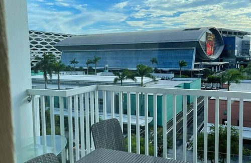 Barangay 76 Condo | 1-10pax Barkada Family Condo in Mall of Asia