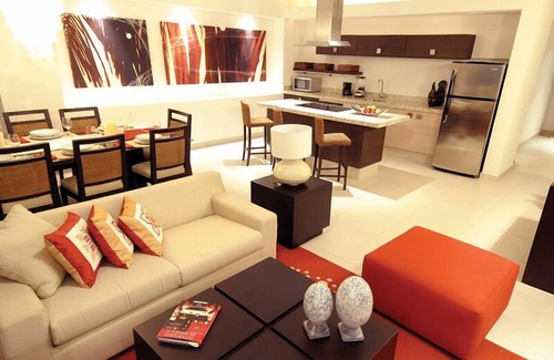 Nuevo Vallarta Villa | 1, 2, 3, 4 Bedroom family friendly suites 3 bedroom Villas