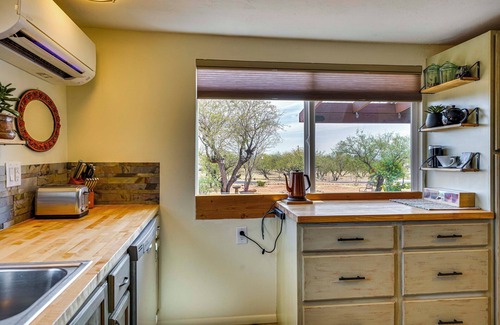 Sierra Vista Southeast House | 1 Acre, Home Office: Sierra Vista Gem 4 Mi to Dtwn