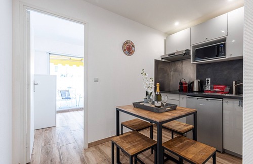 Saint-Sylvestre Apartment | 1 Bdr Large Terrace