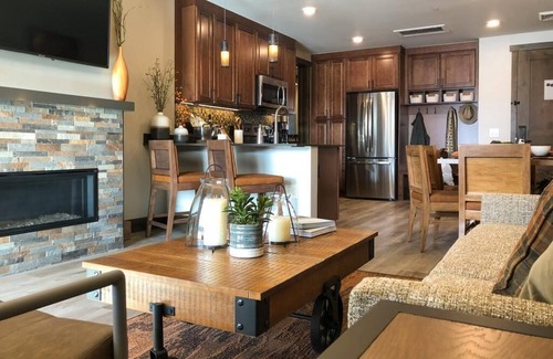 The Highlands Villa | 1 bdrm villa, Relax!
