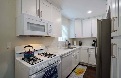 Linda Vista House | 1 Bed 1 bath BIG PRIVATE back yard LOCATION