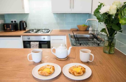 Riverside Condo | 1 bed central Cardiff loft apartment near Stadium