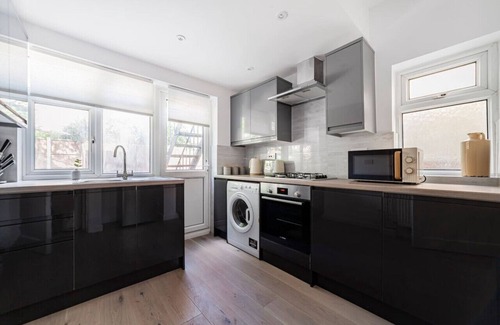 Brent Apartment | 1 Bed Flat in Neasden