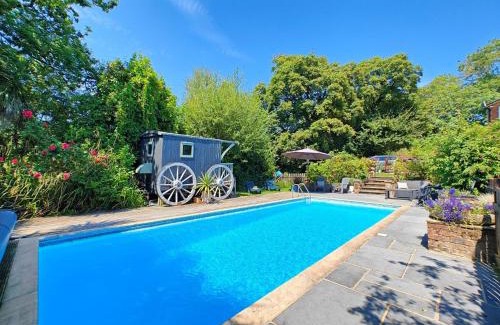 Whippingham House | 1 Bed in East Cowes 91562