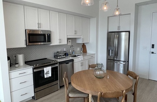 South of Broad Apartment | 1 Bed Luxury Apartment in Resort Building